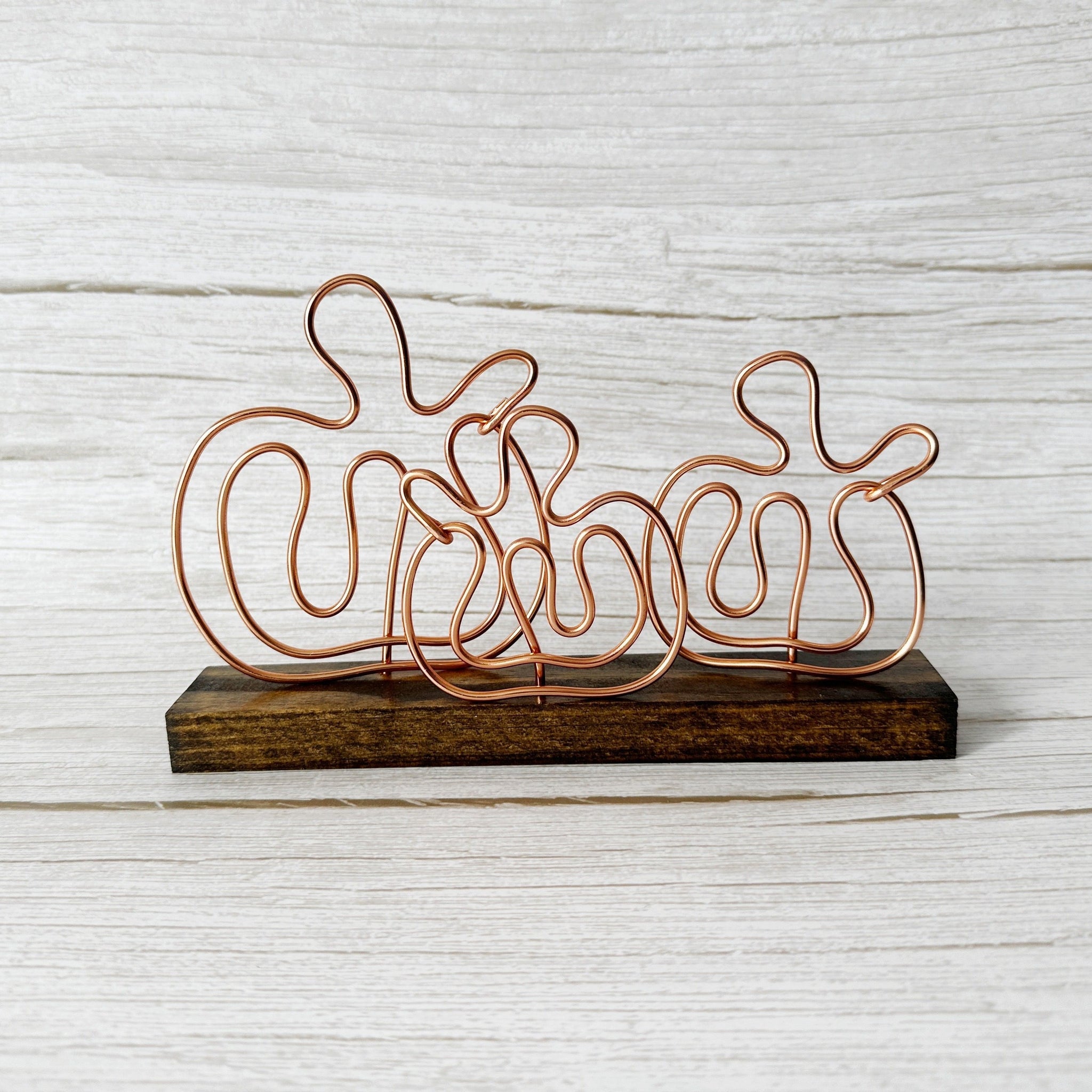 Pumpkin Trio Wire Art Sign