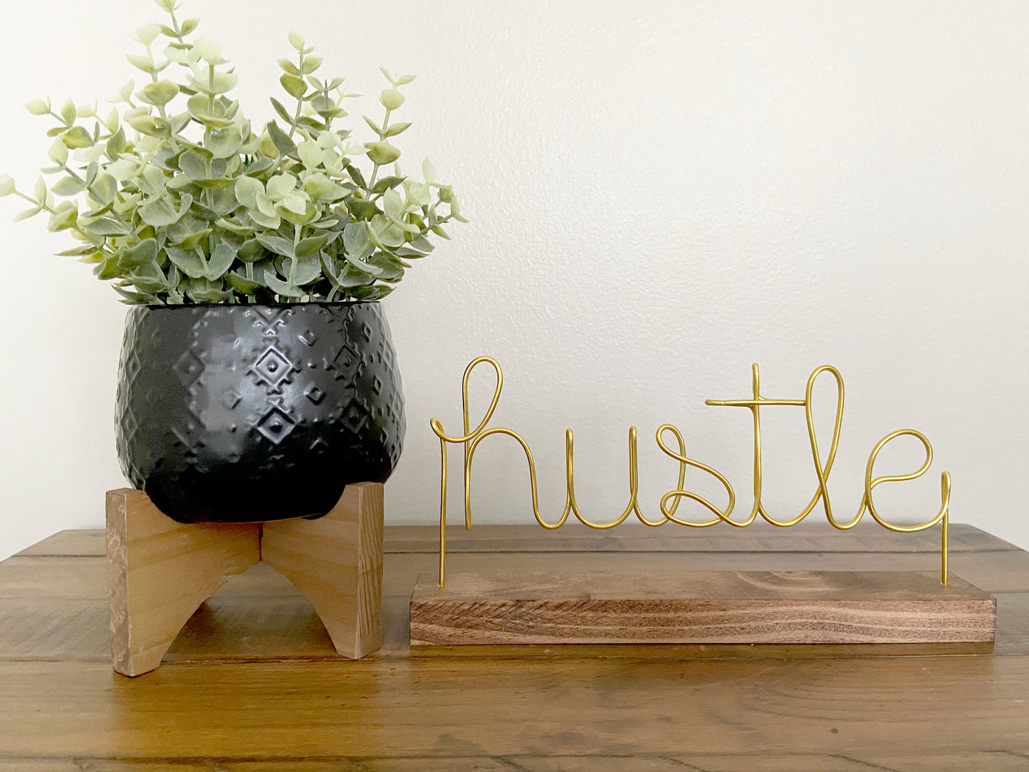 Custom Wire Word Decor – Your Word, Wired