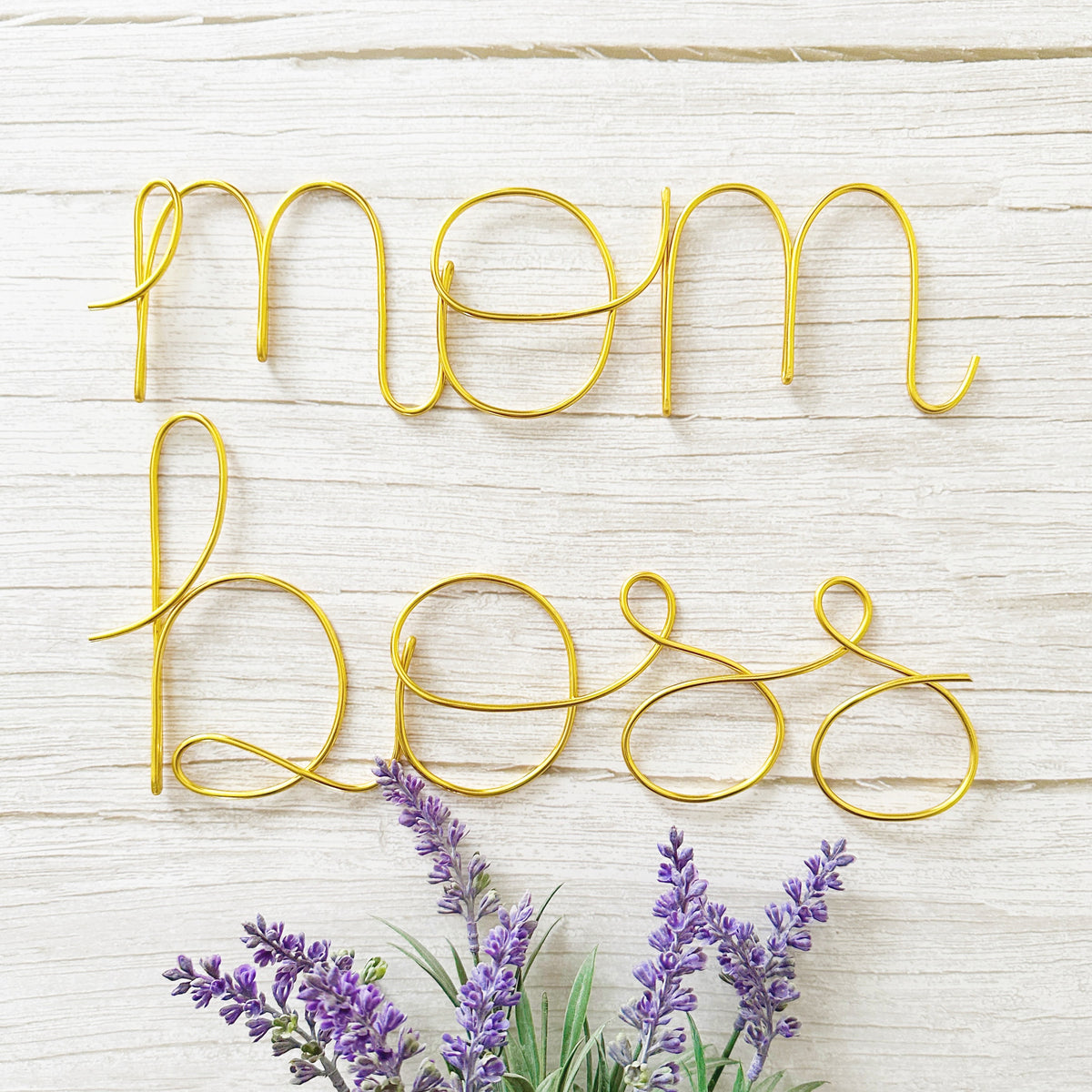 Girl Boss Wire Wall Decor