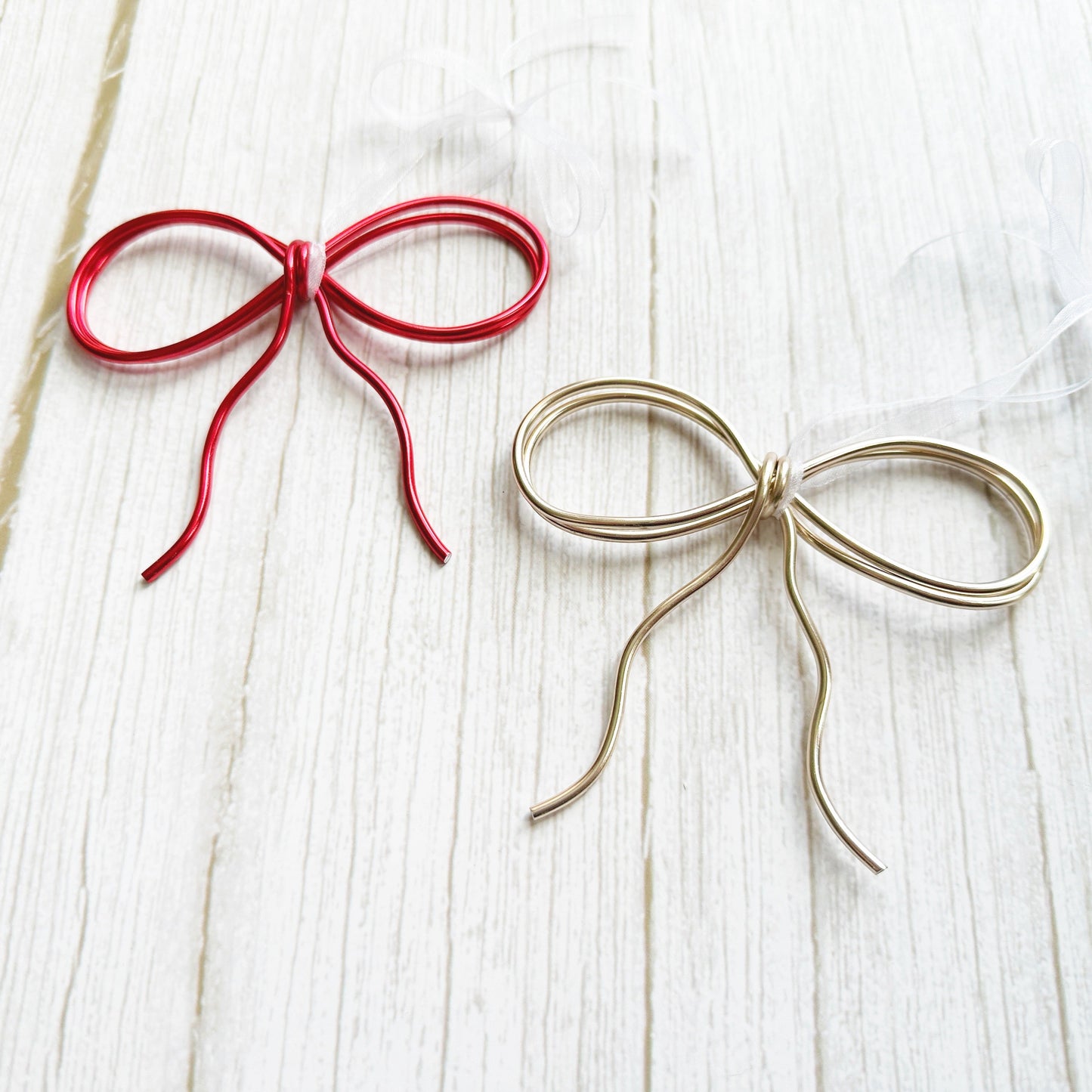 Bow Wire Ornament - Holiday Tree Decor
