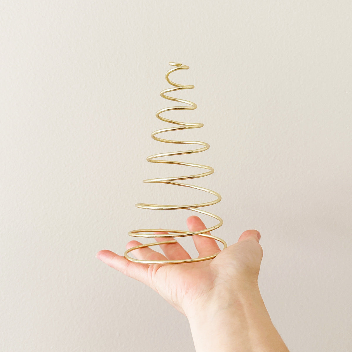 Spiral Wire Christmas Trees – Set of 3 Minimalist Holiday Decorations