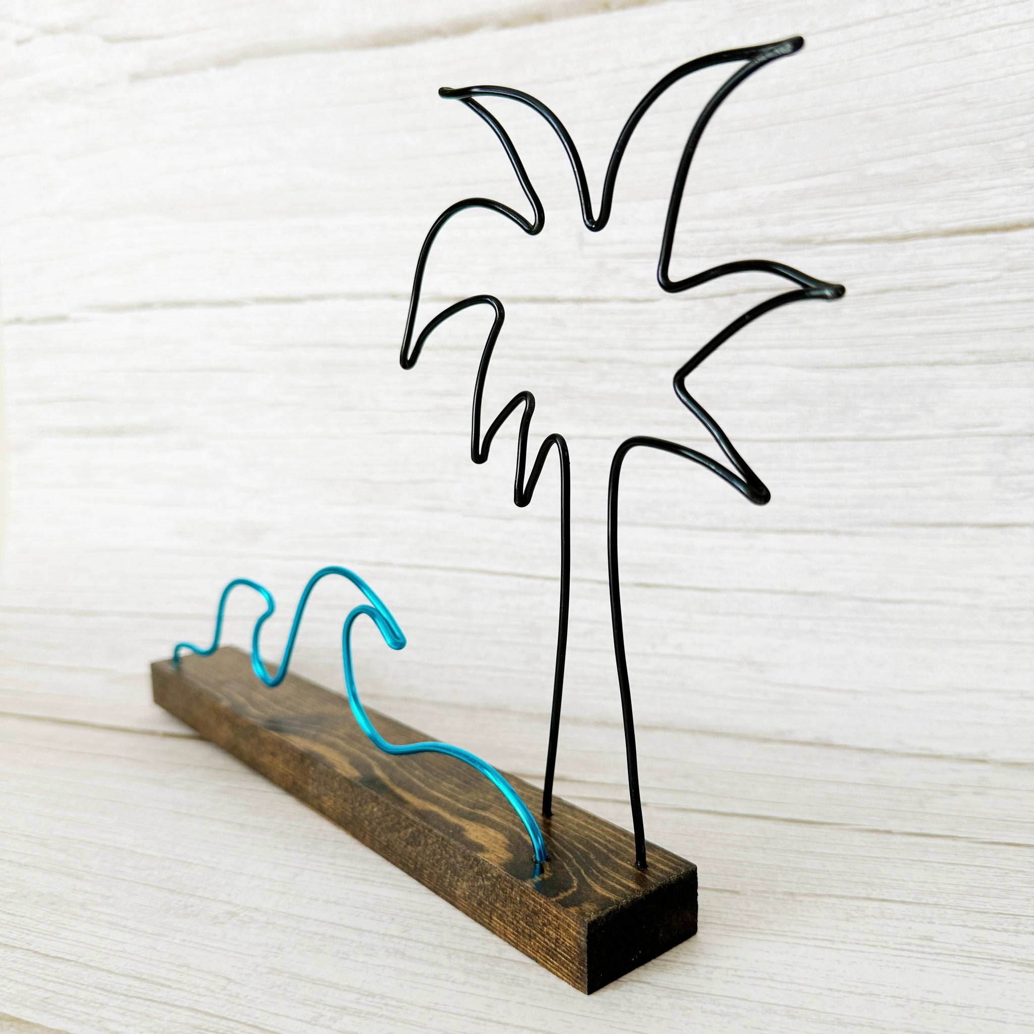 Wave Palm Beach Decor