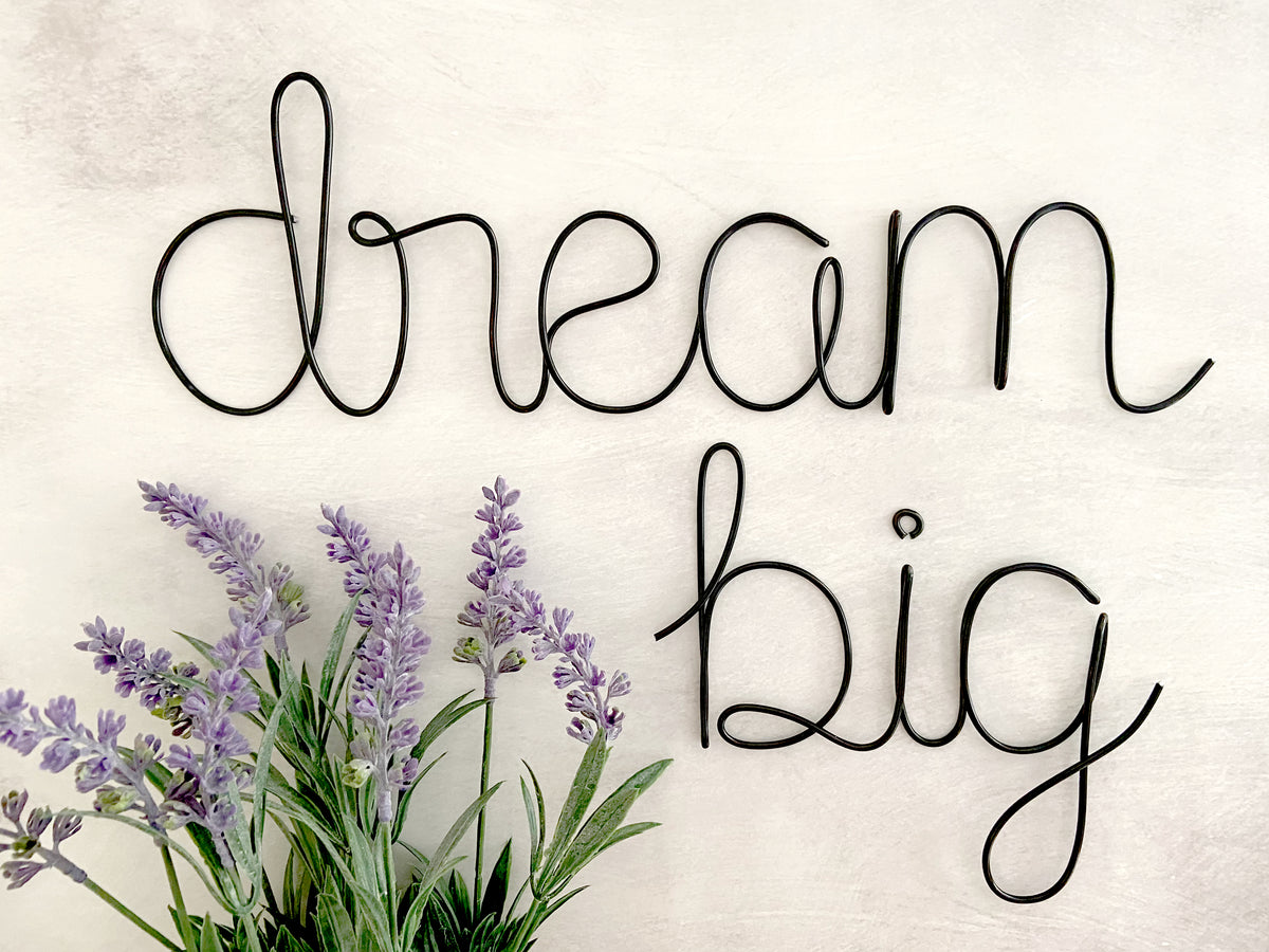 Dream Big Wire Wall Decor