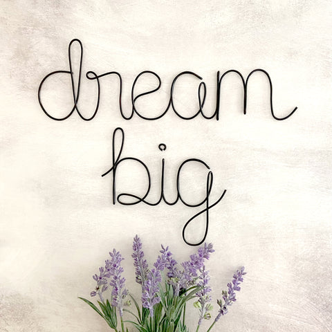 Dream Big Wire Wall Decor