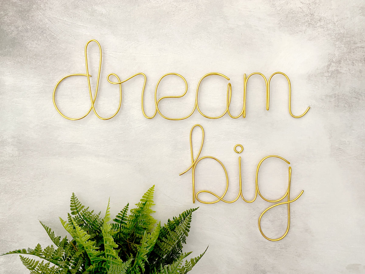 Dream Big Wire Wall Decor